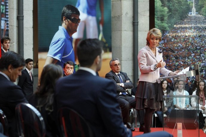 Esperanza Aguirre En La Entrega De Premios 7 Estrellas De La Comunidad De Madrid