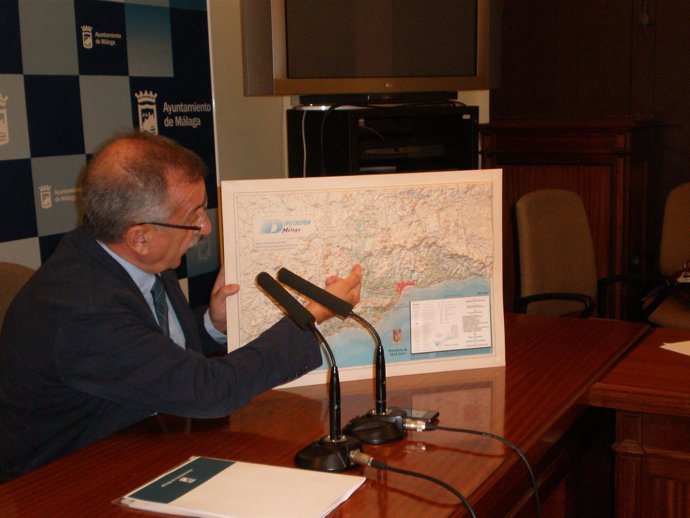 Carlos Hernández Pezzi    