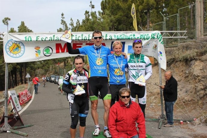 Escalada Pico Las Nieves 2011