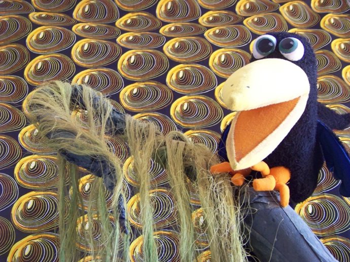 Escena La Obra 'Sueños De Piedra' De Títeres Sol Y Tierra