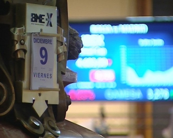 El Ibex abre a la baja tras el acuerdo del euro