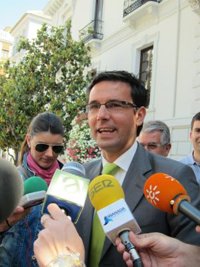 PSOE ve una "estafa" los presupuestos municipales para la capital y acusa al PP de "hacer lo que le da la gana"