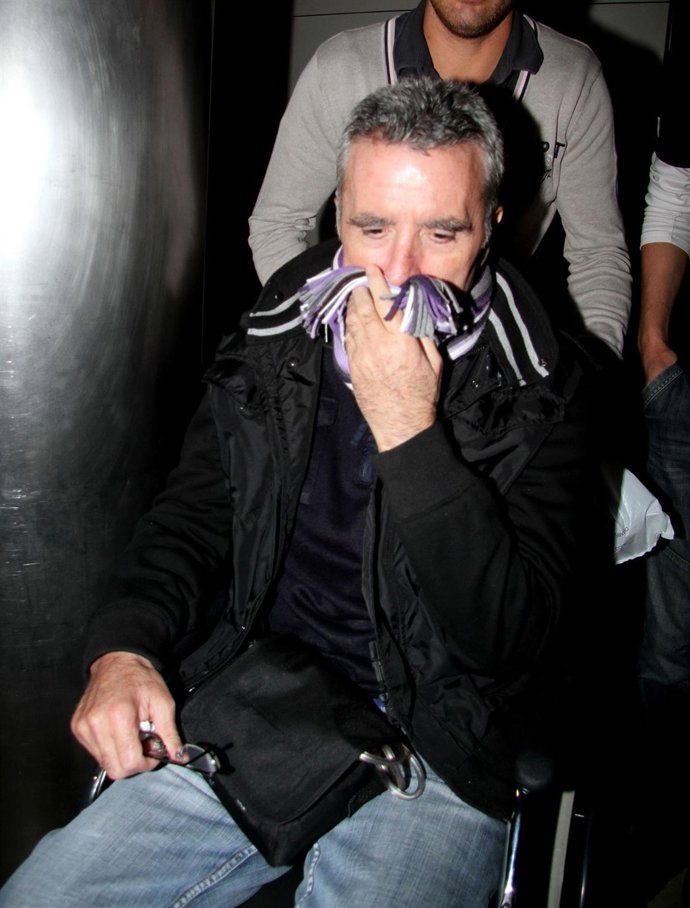 Ortega Cano Saliendo De Una Revisión Médica 