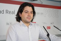 JJSS pide a NNGG que "paren los pies a Cospedal con el  recortazo" si no quieren ser sus "títeres"