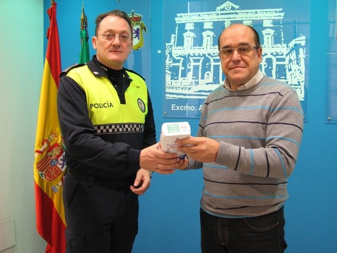 ADJUNTAMOS NOTA SOBRE CAMPAÑA ALIMENTOS POLICÍA LOCAL
