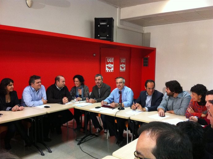 Acto De Apoyo De Jóvenes Cuadros Del PSC A Pere Navarro