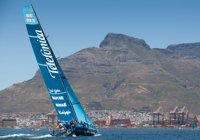 Vela/VOR.- El 'Telefónica' gana la regata costera en Ciudad del Cabo y refuerza su liderato