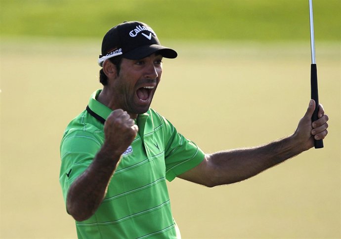 Álvaro Quirós Celebra Su Triunfo En El Dubai World Championship