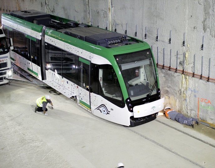 Segunda Unidad De Los Trenes Del Metro