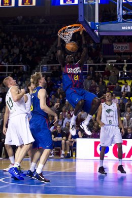 El Barcelona Vence A Unicaja
