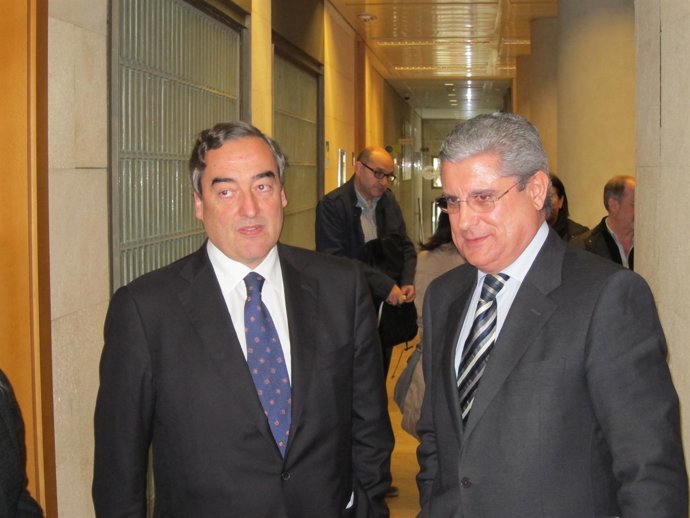 Rosell, Junto A Del Toro