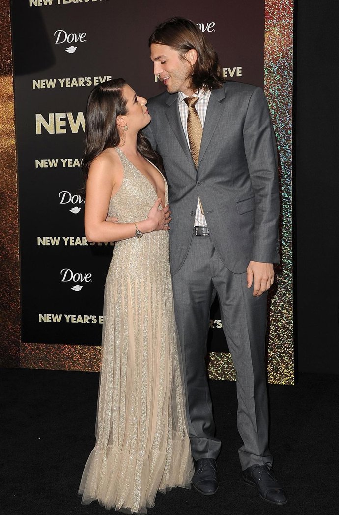 ASHTON KUTCHER Y LEA MICHELE
