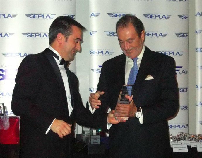 Juan Carlos Lozano Y Mario Santa-Cruz