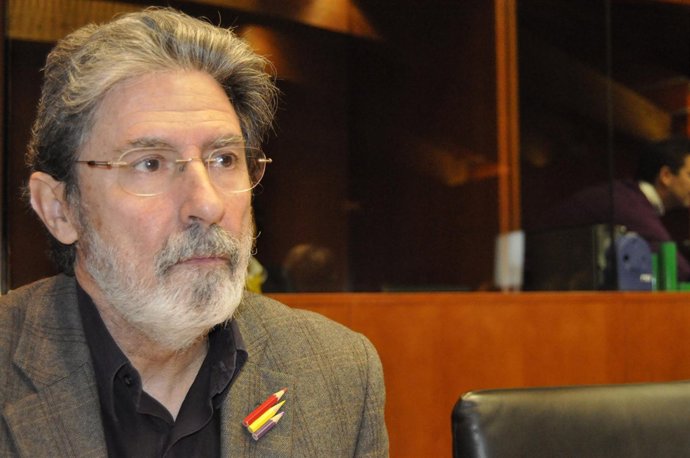 Adolfo Barrena, Portavoz De IU En Las Cortes De Aragón