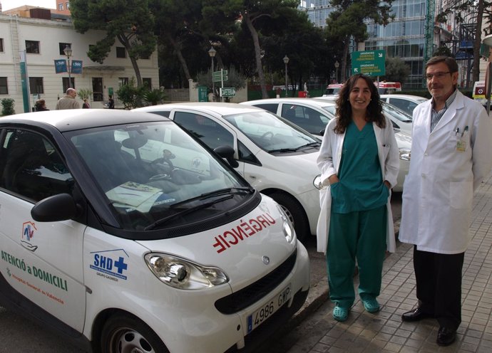 Los Coordinadores De La UHD, Almudena Ruiz, Y De Salud Mental, Juan Pretel.