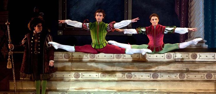 Escena De 'Black Swan', De Corella Ballet Castilla Y León