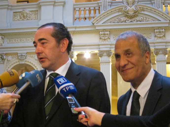 Fernando Goñi Y Massood Khalili