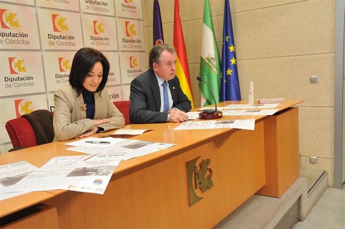 Crespín Y Gutiérrez Durante La Presentación