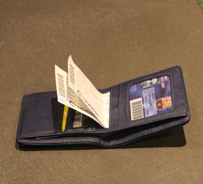 Cartera Con Entradas Campaña Coca-Cola