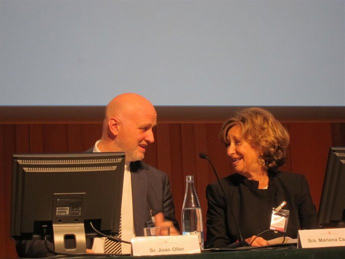 Joan Oller Y Mariona Carulla