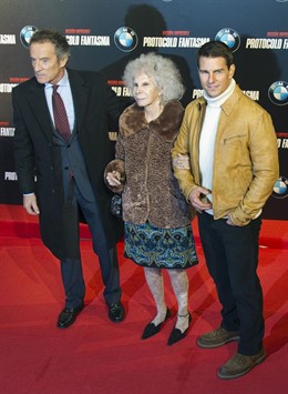 Tom Cruise Con La Duquesa De Alba Y Alfonso Diez