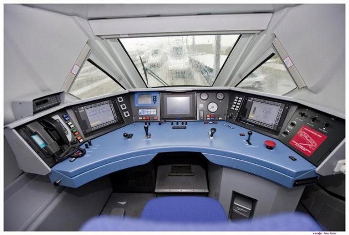 Cabina del AVE
