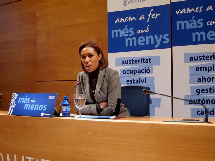 Lola Johson En Una Rueda De Prensa