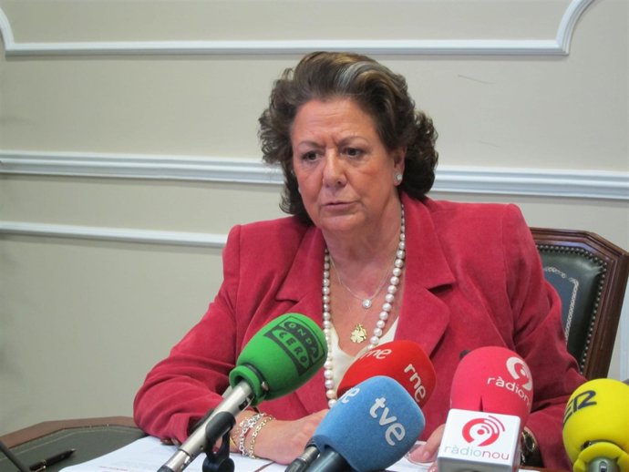 Rita Barberá Durante La Rueda De Prensa Tras El Acuerdo Con Mapfre