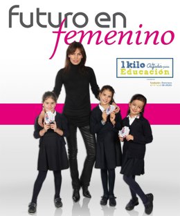 Nieves Álvarez Colabora Con 1 Kilo De Ayuda Para Educación