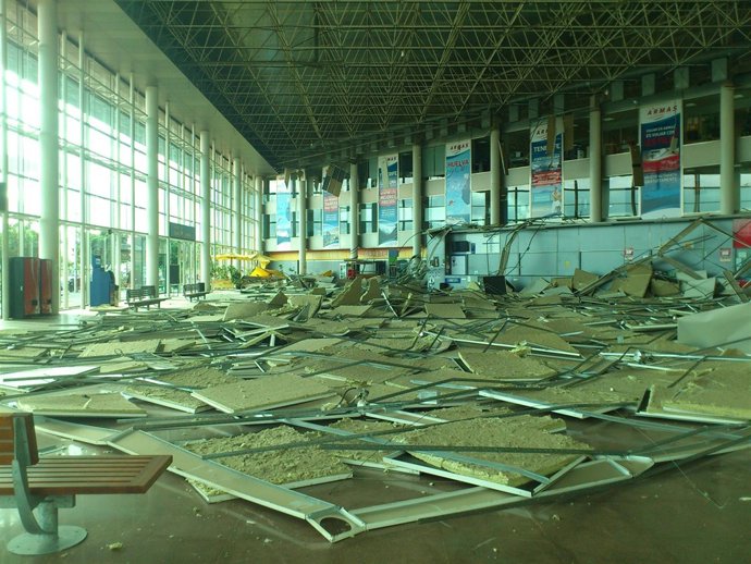 Intercambiador Tras La Caída Del Techo