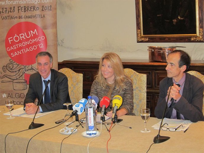 Jaume Von Arend, Reyes Leis Y Pep Palau Durante La Presentación Del Fórum 2012