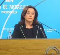 Moreno afirma que le precupa como andaluza la agenda de "revanchismo" y de tratar de "amedrentar" del PP-A