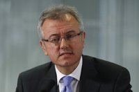 Bruselas alerta de que la economía entra en "territorio peligroso"