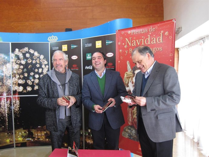 Ángel Belmonte (Izq), Concejal Rafael Gómez Y César Oliva