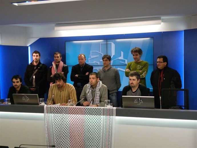 Rueda De Prensa En El Parlamento Vasco De Euskal Herria Palestina Sarea
