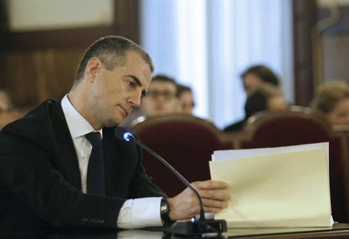 Costa Declara En El Juicio De Los Trajes