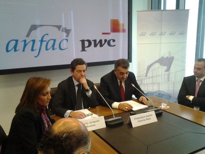 Mario Armero (Izquierda) Y Francisco Javier García Sanz