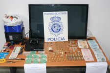 Tres Detenidos Por Vender Droga En Coria Del Río (Sevilla)