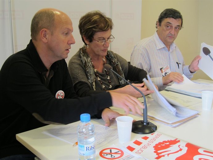 Xavier Casas (UGT), Josefina Pujol (CC.OO.) Y Luis Blanco (IAC)