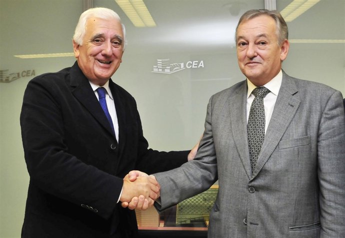 Santiago Herrero Y Pedro Maza.           