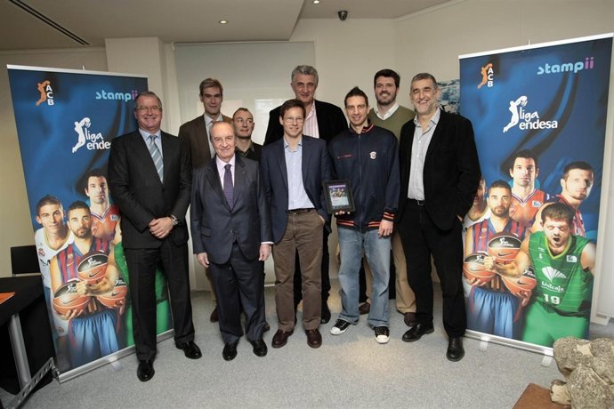 ACB Y Stampii Presentan Colección Digital Por ACB Photo