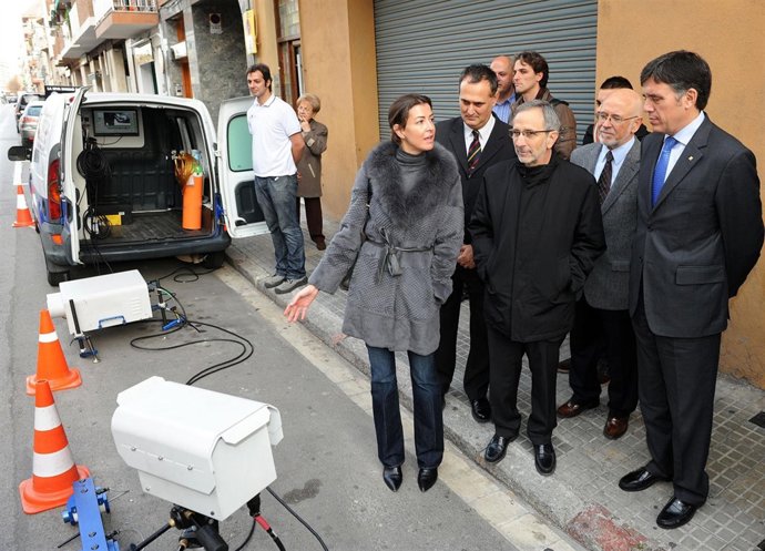El Conseller L.Recoder Asiste A La Prueba Piloto En Granollers