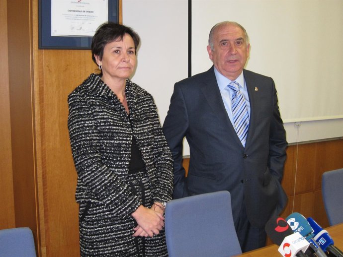 Carmen Moriyón Y Vicente Gotor