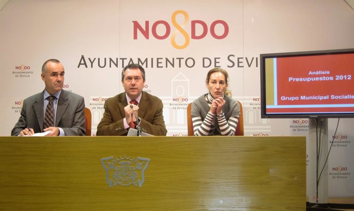 Rueda Del Prensa Del PSOE Valorando Los Presupuestos