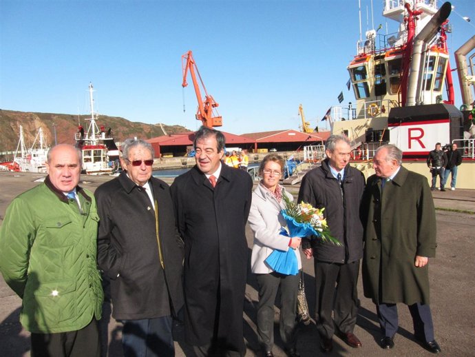 Francisco Álvarez-Cascos, En El Puerto De El Musel