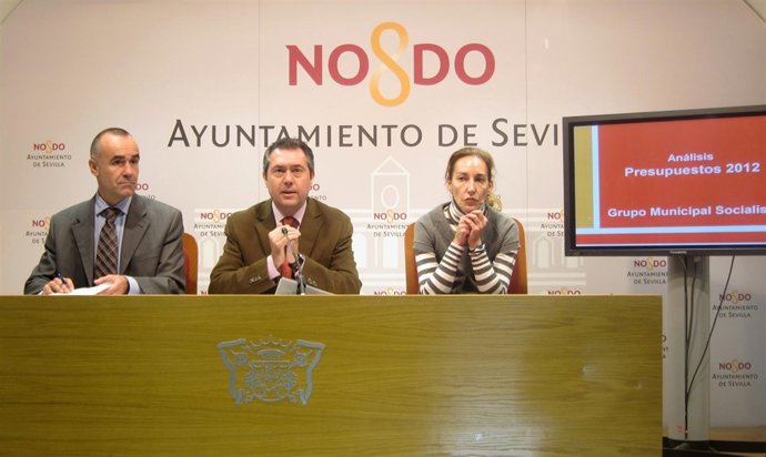 Rueda Del Prensa Del PSOE Valorando Los Presupuestos