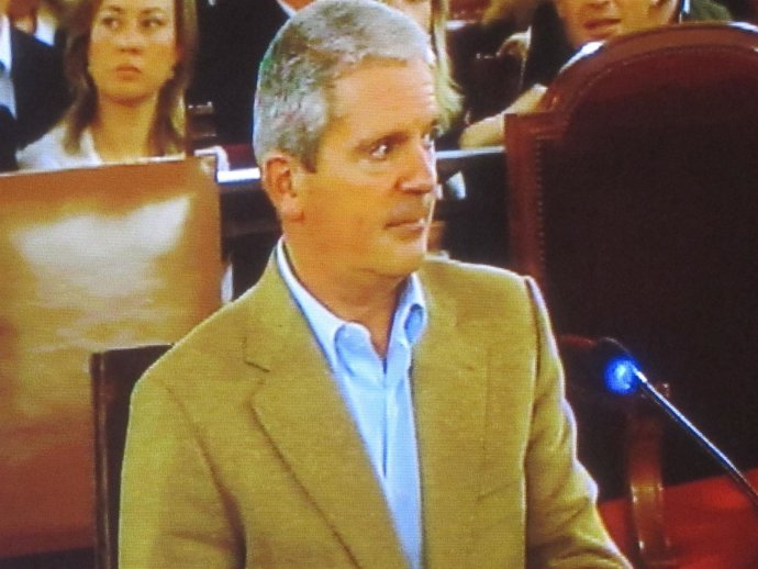 Pablo Crespo Declara En El Caso De Los  Trajes