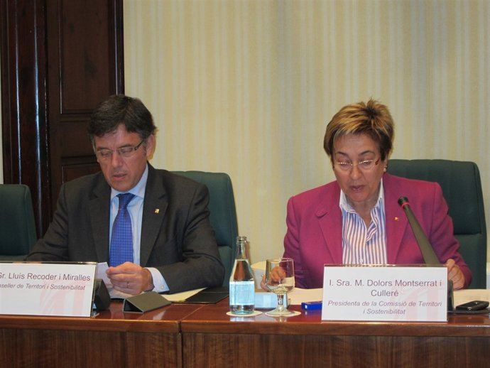 El Conseller L.Recoder En El Parlament