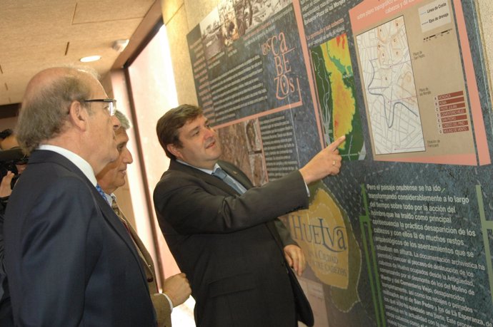 Inauguran El Centro De Interpretación Arqueológica 'Huelva, Ciudad Milenaria'.