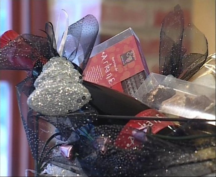 Imagen Del Turrón De Ariane Y Del Espumoso De Liberalia